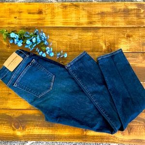 Lucky Low-Rise Lolita Skinny